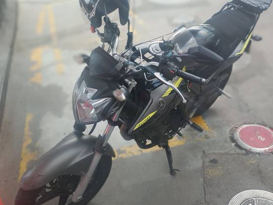 YAMAHA YS 250 FAZER 